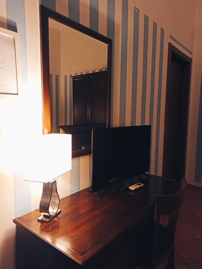 Hotel Plaza Кальтаниссетта Экстерьер фото
